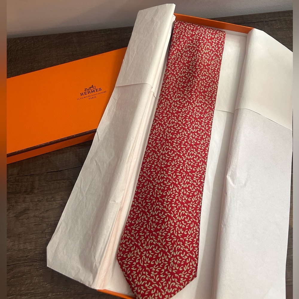 VTG HERMÈS Silk Tie With Box